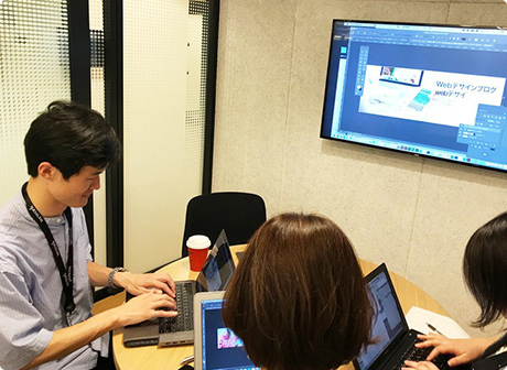 WEBデザイナー育成集中講座の様子
